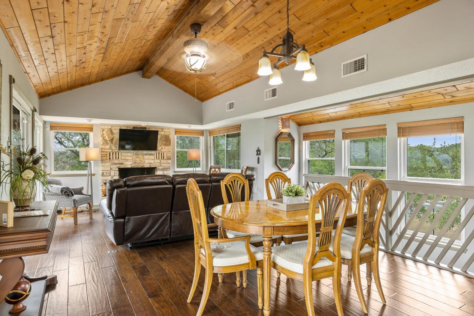 Wine Country Retreat - With A Lake View! Spicewood Экстерьер фото
