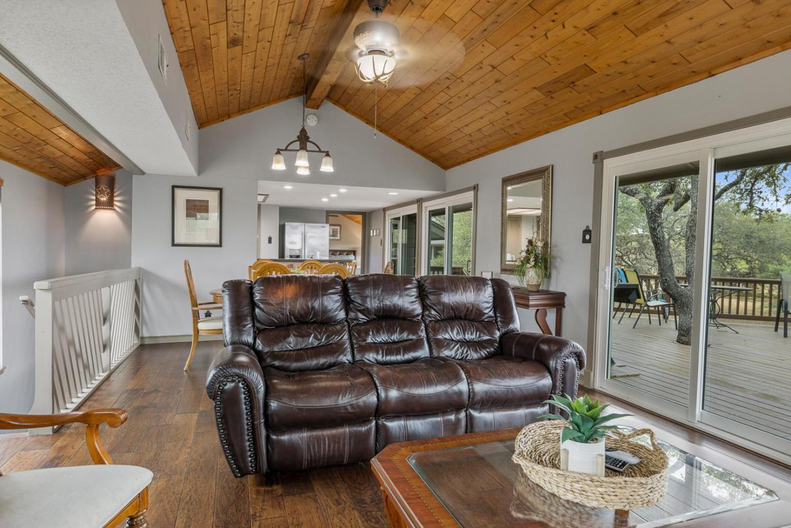 Wine Country Retreat - With A Lake View! Spicewood Экстерьер фото